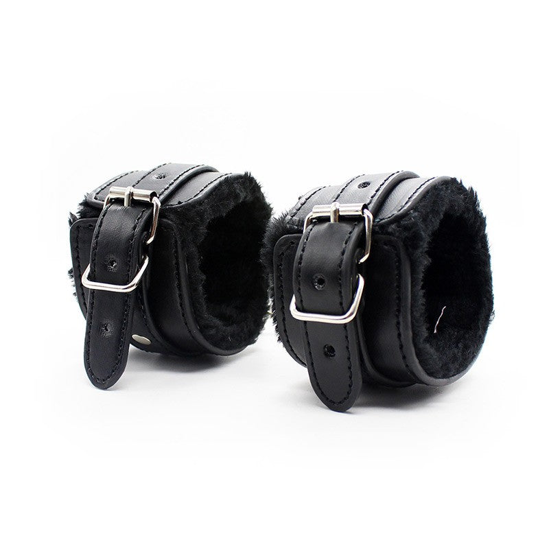 KIT BDSM 8 PIEZAS